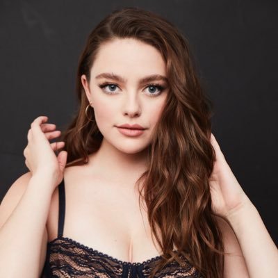 Danielle Rose Russell Profile Picture