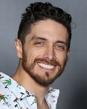 Josh Keaton Profile Picture