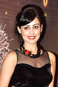 Esha Kansara