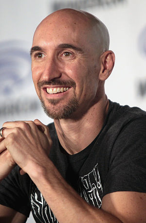 Scott Menville Profile Picture