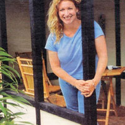 Charlie Dimmock Profile Picture