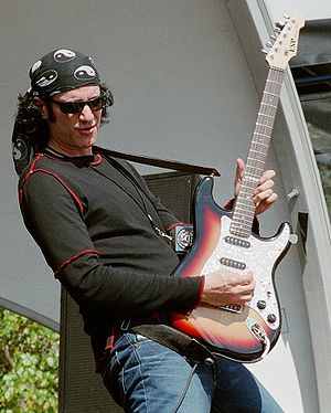 Bruce Kulick Profile Picture