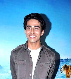 Suraj Sharma Profile Picture