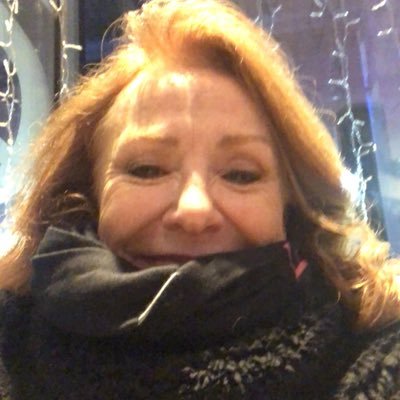 Melanie Hill Profile Picture