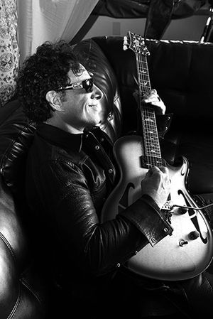 Neal Schon