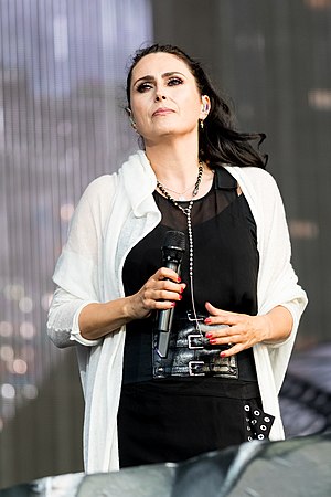 Sharon den Adel Profile Picture