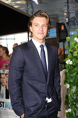 Xavier Samuel Profile Picture