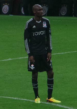 Atiba Hutchinson Profile Picture