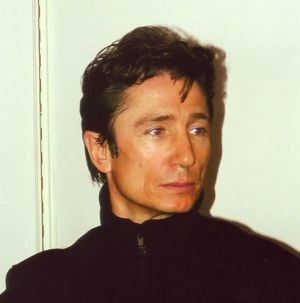 Dominic Keating