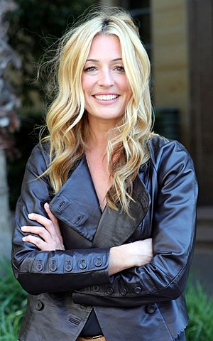 Cat Deeley Profile Picture