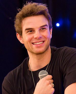 Nathaniel Buzolic Profile Picture