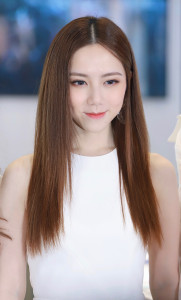 G.E.M. Profile Picture