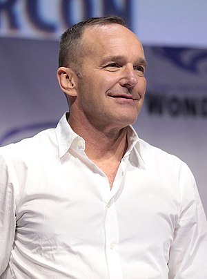 Clark Gregg Profile Picture