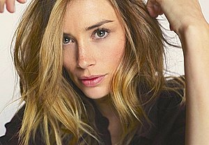 Arielle Vandenberg Profile Picture