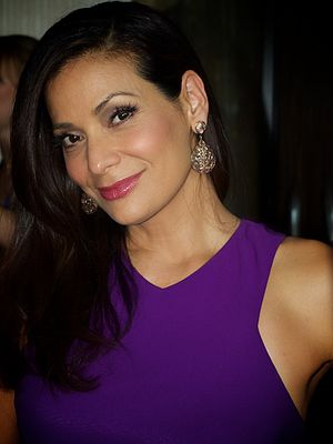 Constance Marie Profile Picture