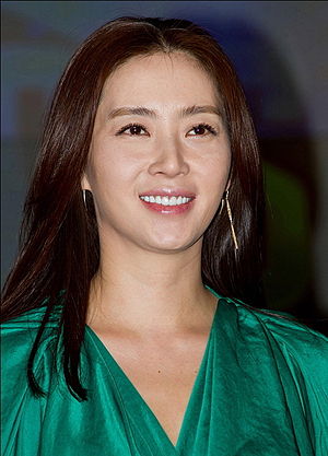 Song Yoon-ah Profile Picture