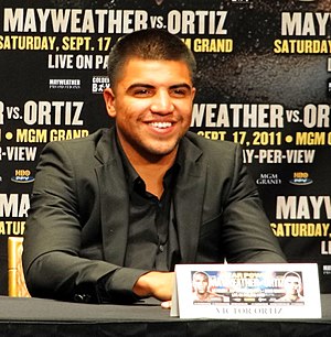 Victor Ortiz Profile Picture