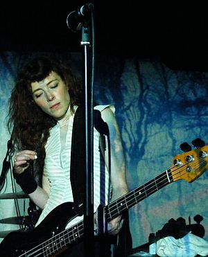 Melissa Auf der Maur Profile Picture