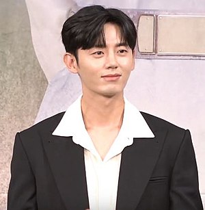 Lee Ji-hoon Profile Picture