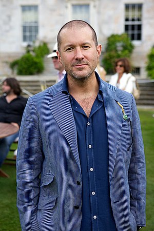 Jony Ive Profile Picture