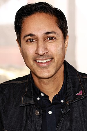 Maulik Pancholy Profile Picture