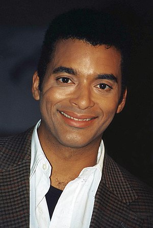 Jon Secada