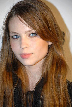 Daveigh Chase Profile Picture