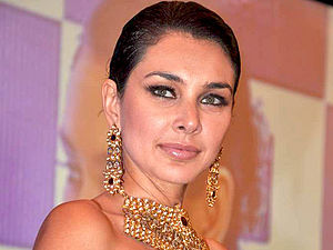 Lisa Ray Profile Picture