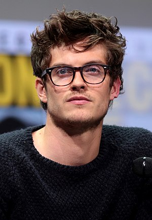 Daniel Sharman Profile Picture