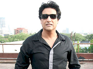 Shiamak Davar