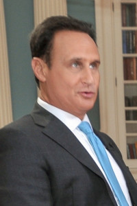 José Díaz-Balart Profile Picture