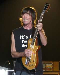 Tom Scholz Profile Picture