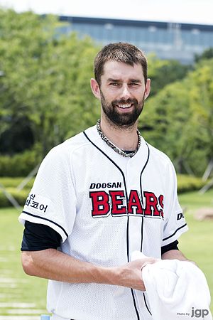 Dustin Nippert