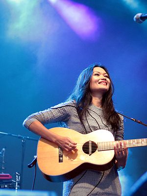 Bic Runga Profile Picture