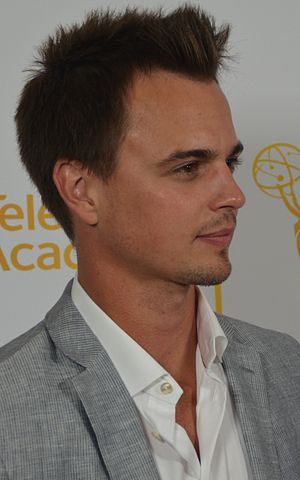 Darin Brooks Profile Picture