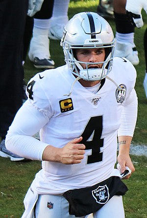 Derek Carr Profile Picture