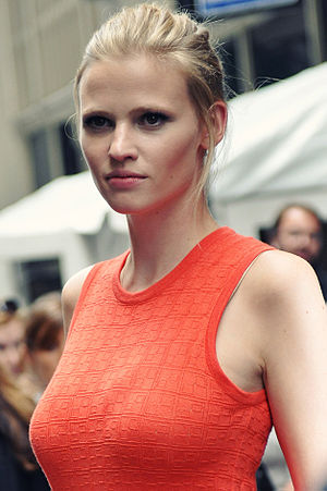 Lara Stone Profile Picture