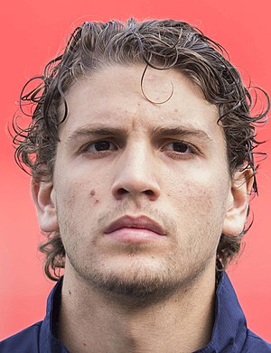 Manuel Locatelli Profile Picture