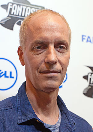 Dan Gilroy Profile Picture