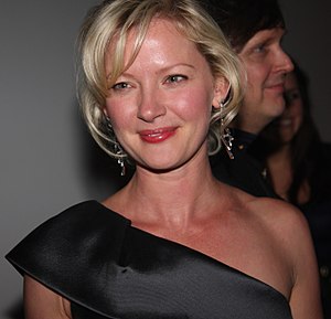 Gretchen Mol Profile Picture