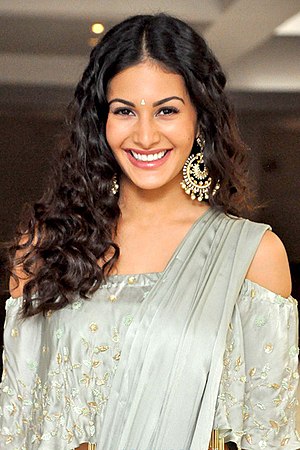 Amyra Dastur Profile Picture