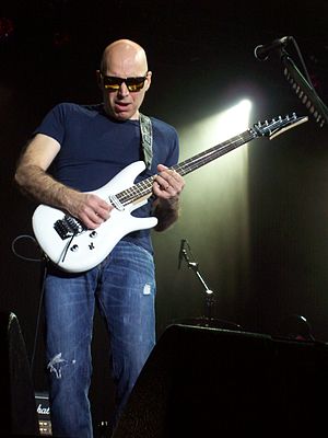 Joe Satriani Profile Picture