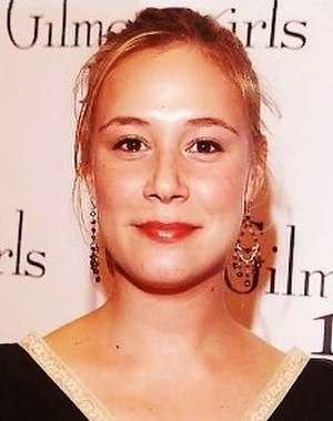 Liza Weil Profile Picture