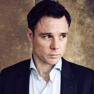 Rupert Evans Profile Picture