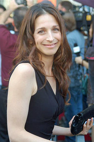 Marin Hinkle Profile Picture