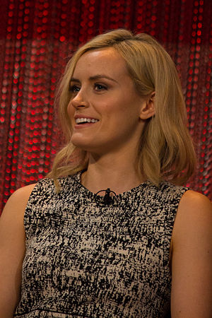 Taylor Schilling Profile Picture