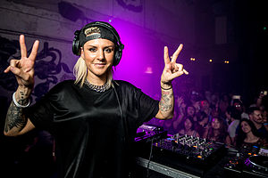 Christina Novelli