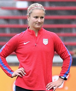 Lindsey Horan Profile Picture