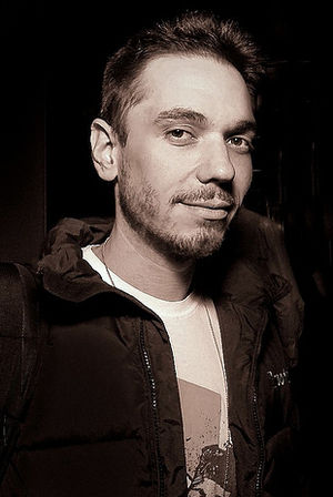 DJ AM