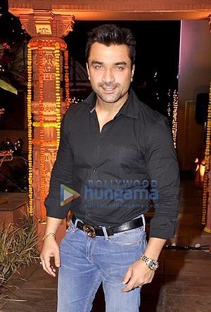 Ajaz Khan Profile Picture